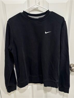 Nike Classic Swoosh Black White Crewneck Sweatshirt Mens U.S. Medium